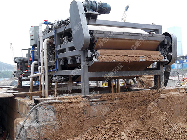 地鐵鉆井污泥泥水分離處理 2